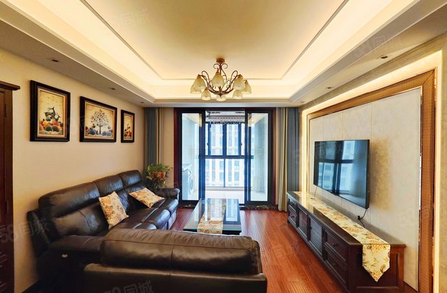 世茂九溪墅3室2厅112.69㎡168.8万二手房图片