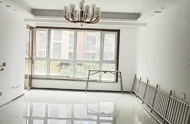 金港华府A区4室2厅140㎡119万二手房图片