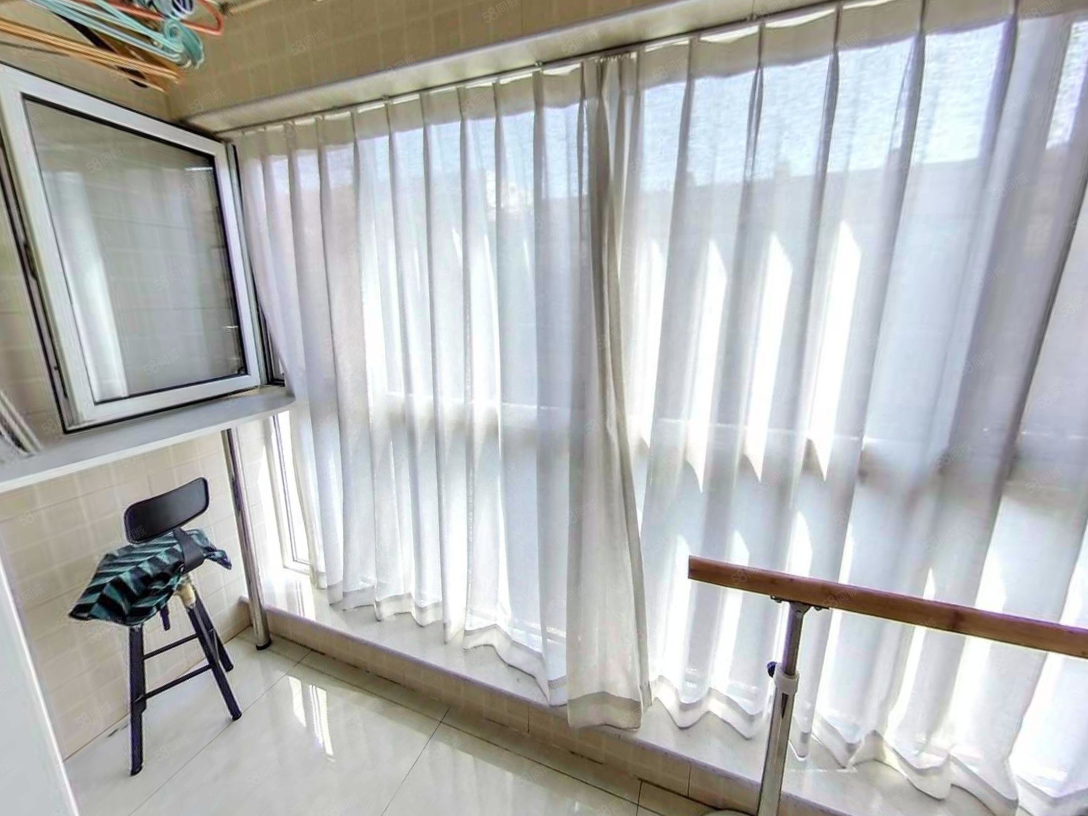 滿庭芳嘉園2室1廳1衛(wèi)98.9㎡南北358萬