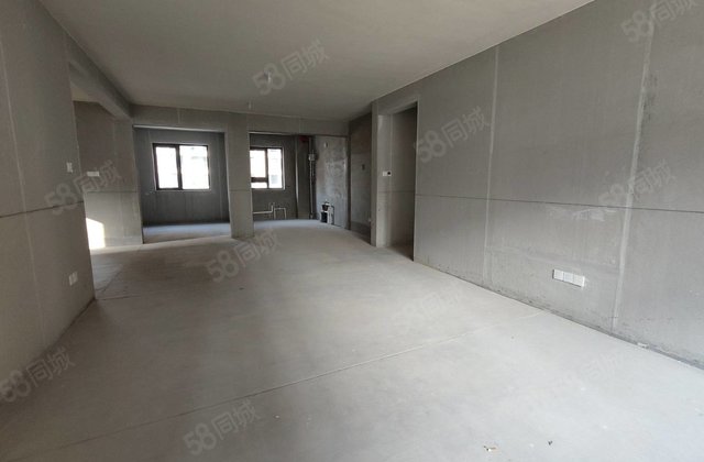 保利阅云台4室2厅146㎡125万二手房图片