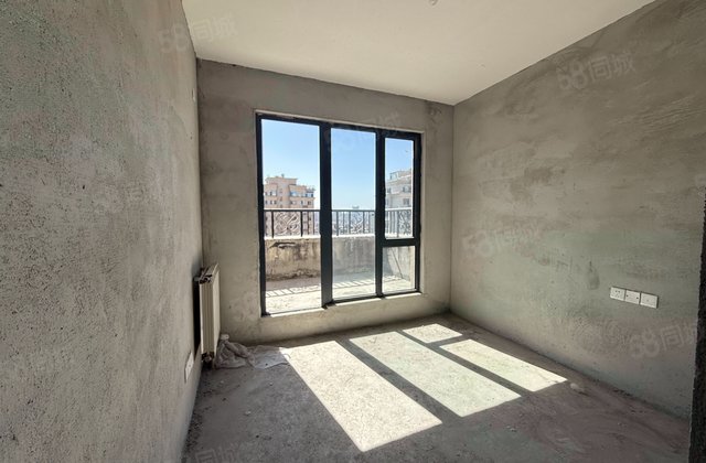 恒大学庭小区3室2厅105㎡94万二手房图片