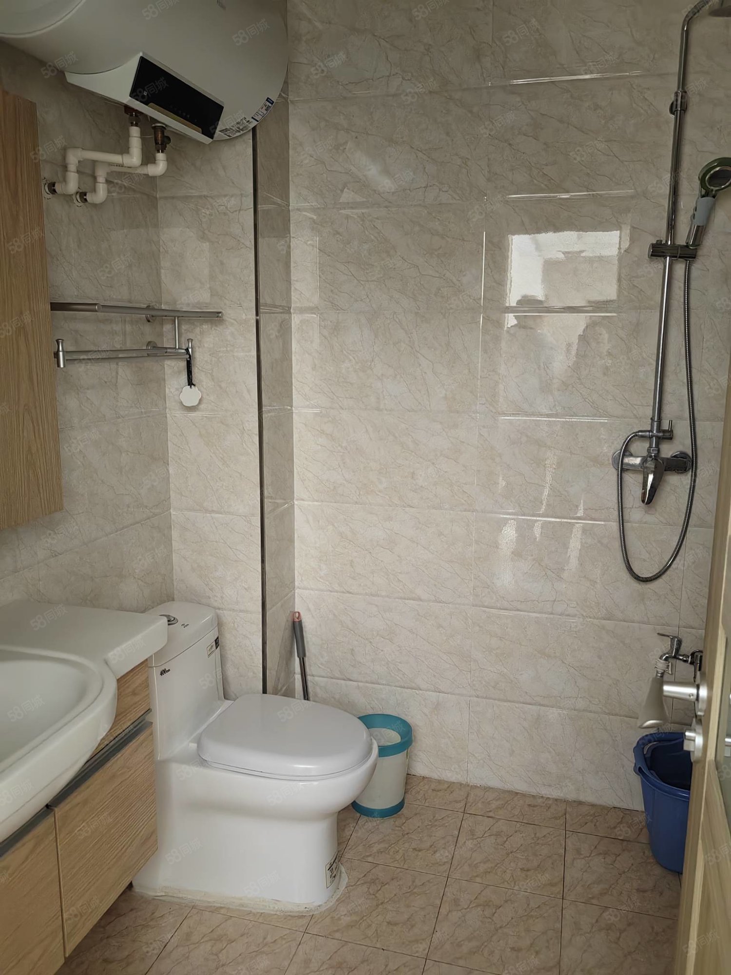 和谐佳园3室2厅2卫140㎡南北68.8万