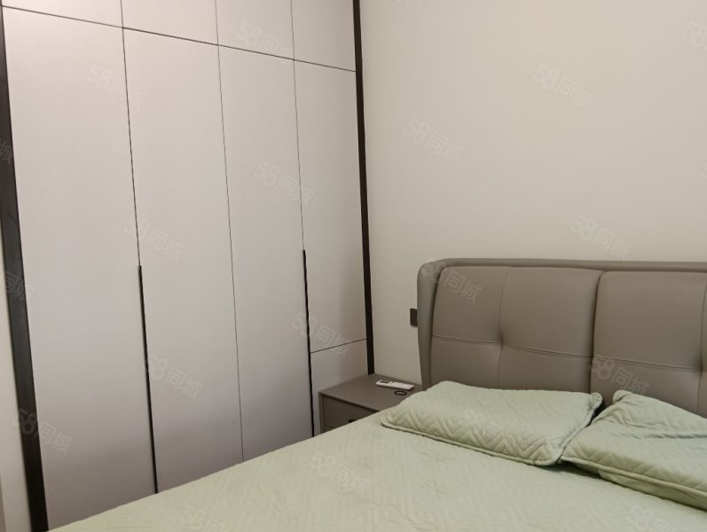 江南华城3室2厅2卫119.5㎡南北110万