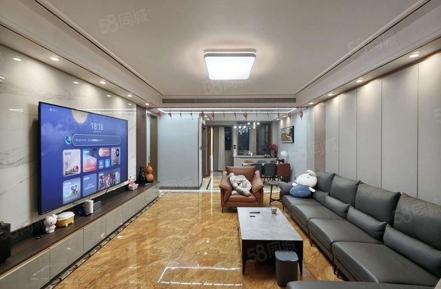 碧桂园国岳府精装四室178平