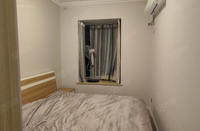 思丰财富广场4室2厅138㎡80.8万二手房图片