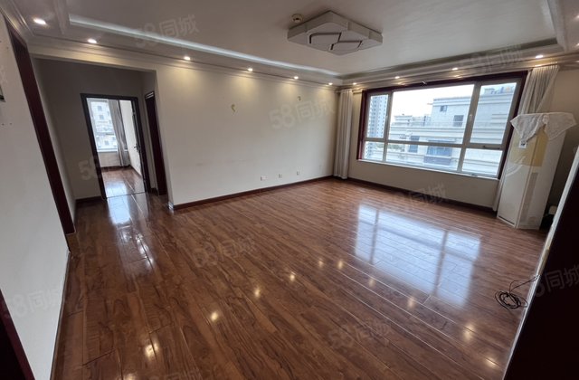 单价8000多振兴东路徒骇河昌润莲城旁滨河御府精装电梯三室