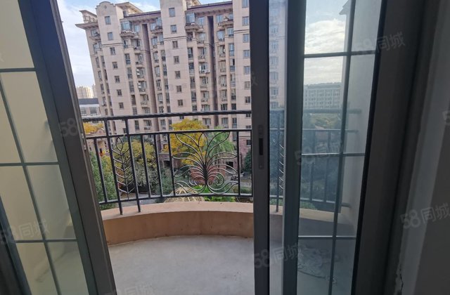 新明半岛(南区)4室2厅151.79㎡218万二手房图片