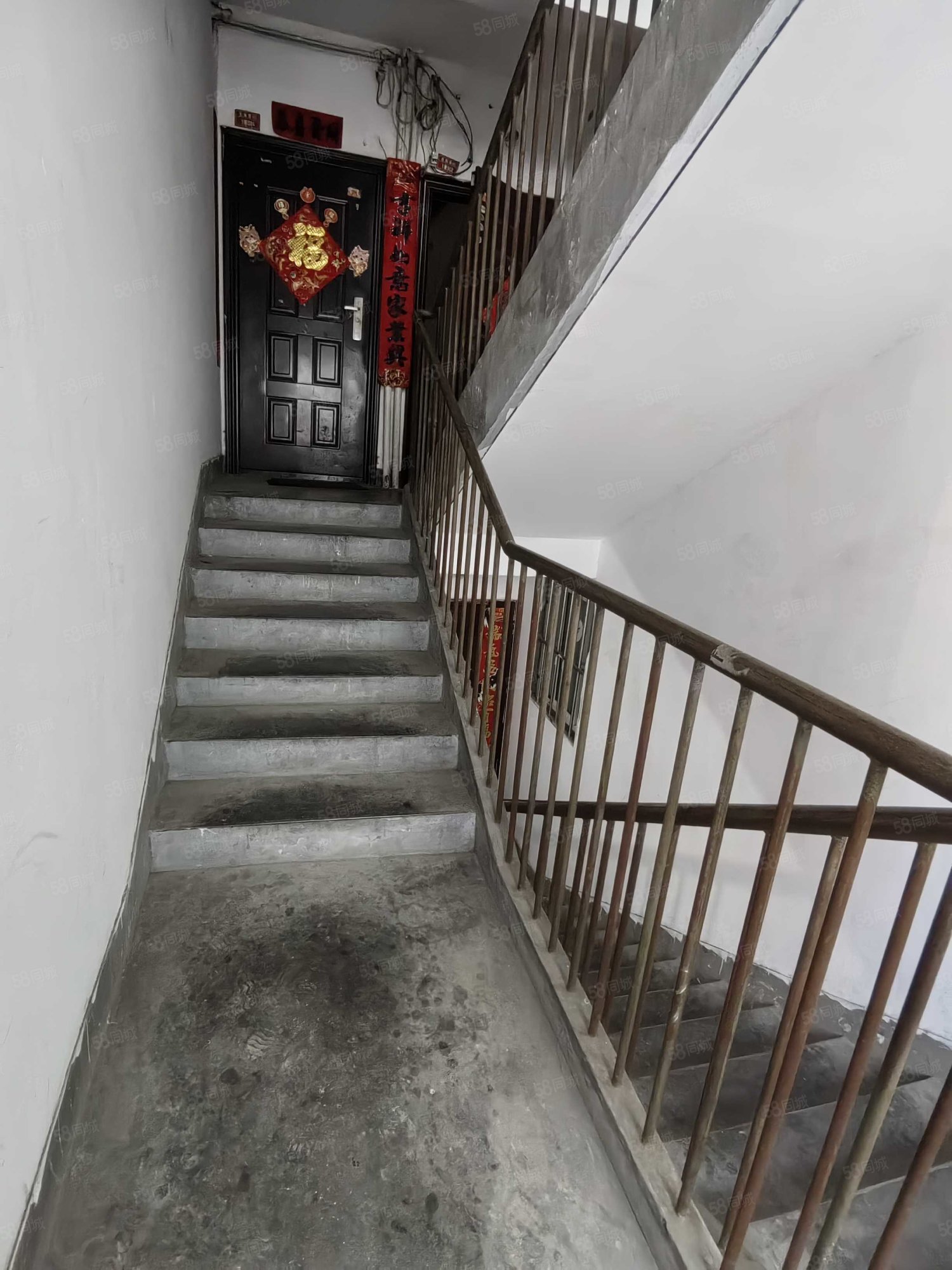 黎明家园3室2厅1卫112.44㎡南34.8万