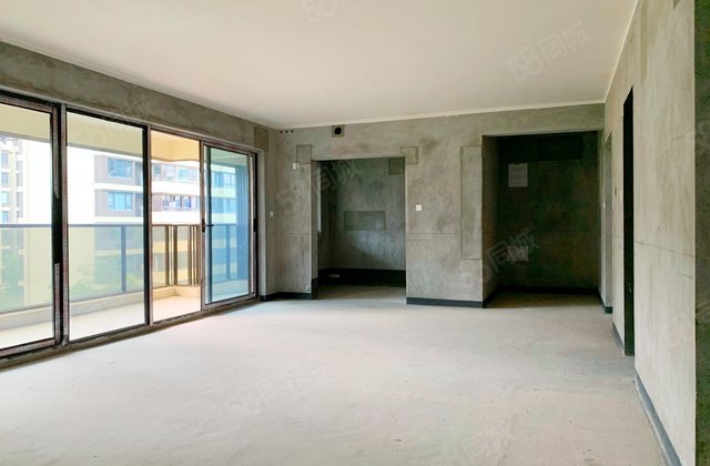 御璟湖山璟时南5室2厅169.66㎡235万二手房图片