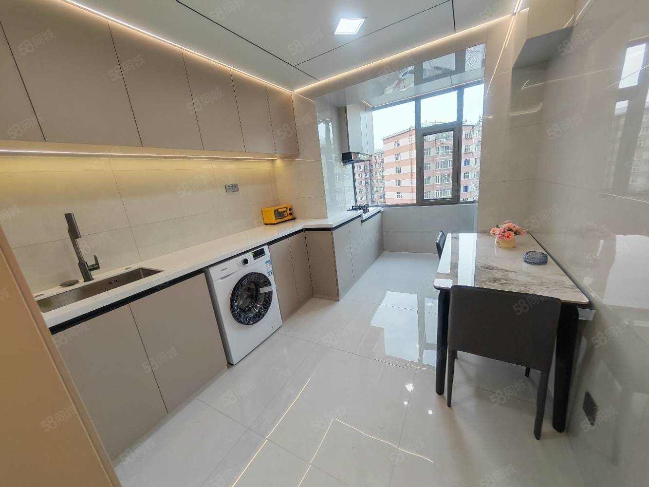 北方一区2室1厅1卫75㎡南北19万