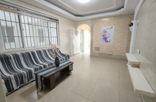 急售，湖边城市主人，金立文苑文轩集团，望湖电梯地暖三室