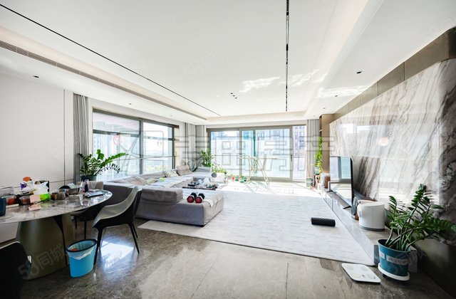 中海京叁號院4室2厅242㎡1660万二手房图片