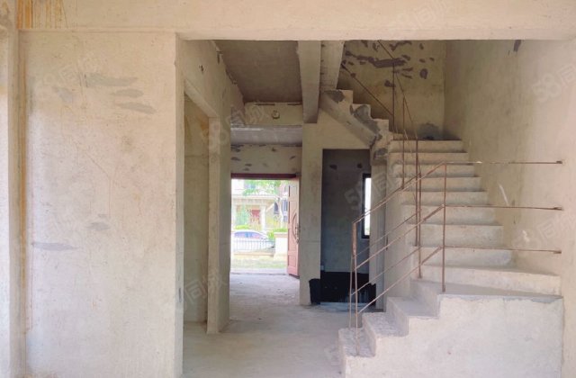 恩平恒大泉都(别墅)4室2厅192㎡128万二手房图片