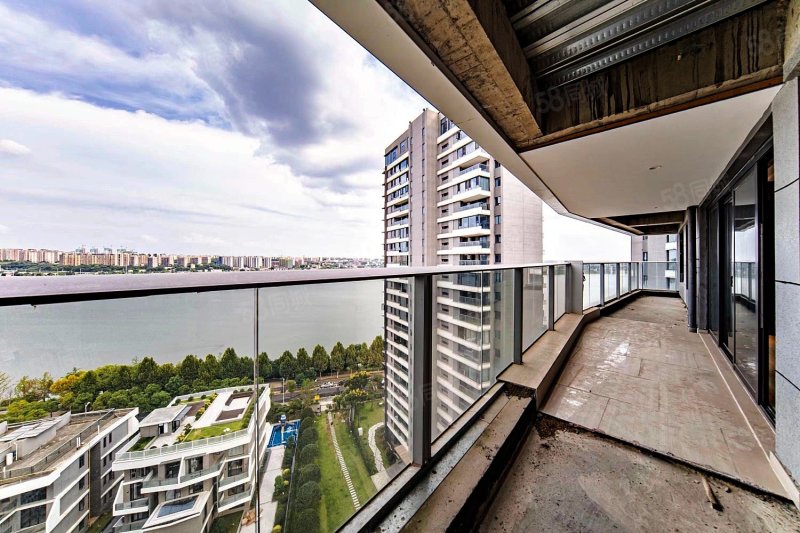 诚售珠江颐德公馆一线江景大平层赠送大阳台视野佳采光好