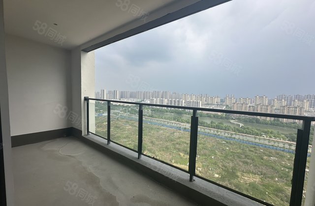 万达天空之城3室2厅128.47㎡61万二手房图片