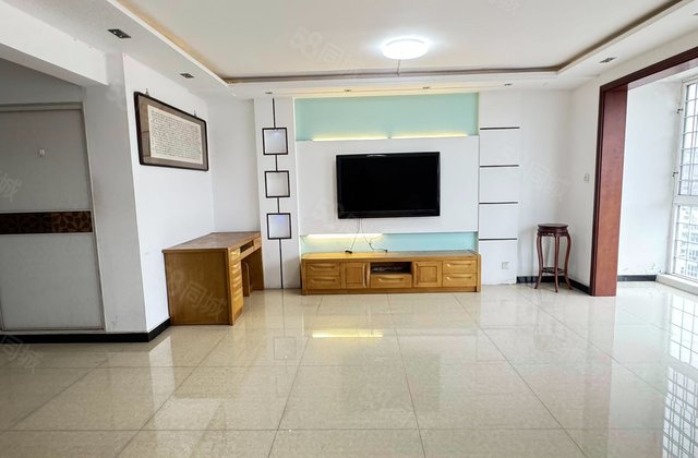 都市花园5室2厅204㎡158万二手房图片