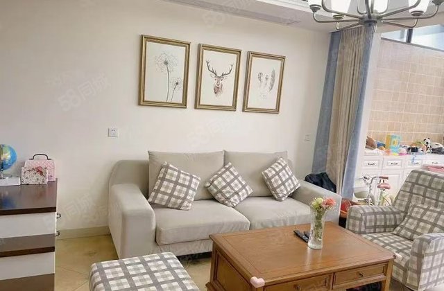 凤鸣花园(二期)5室2厅105.33㎡111.9万二手房图片