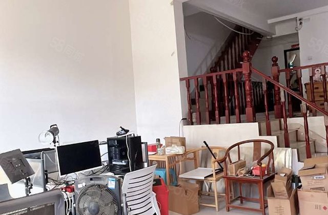 急售中华御苑南苑别墅 户型很好 价格不高