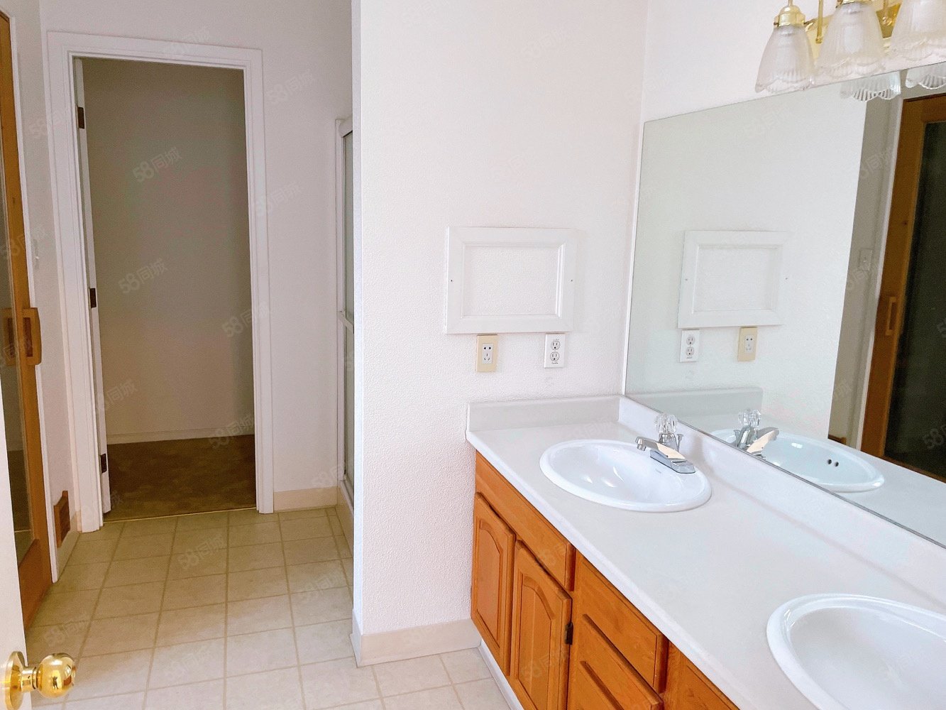 波特蘭花園8室3廳3衛(wèi)429.61㎡南北1988萬