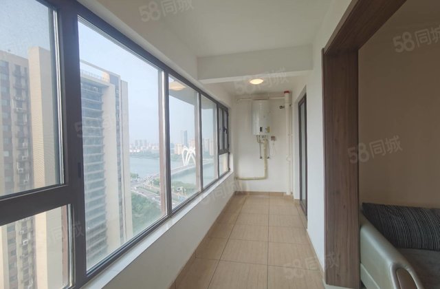 急售！急售！碧桂园国岳府 出行方便  高楼层视野无遮挡