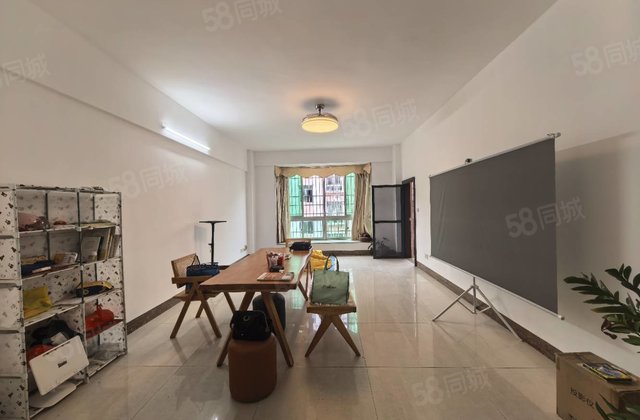 华景花园4室2厅146㎡69.8万二手房图片