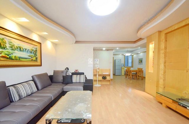 鸿园小区4室2厅155.46㎡125万二手房图片