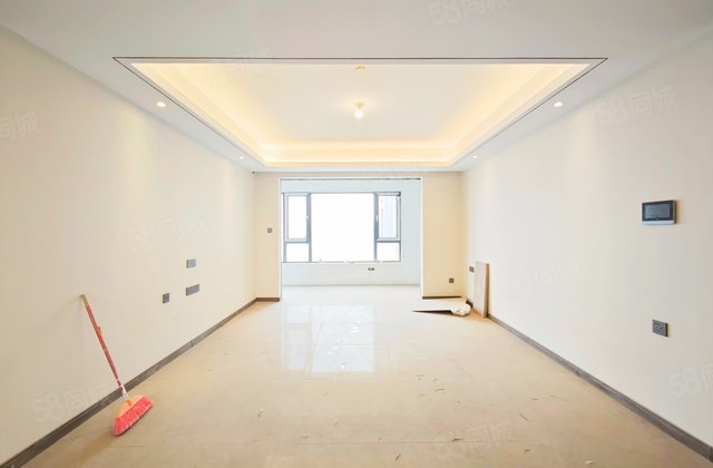 万科航海未来城4室2厅143㎡123万二手房图片