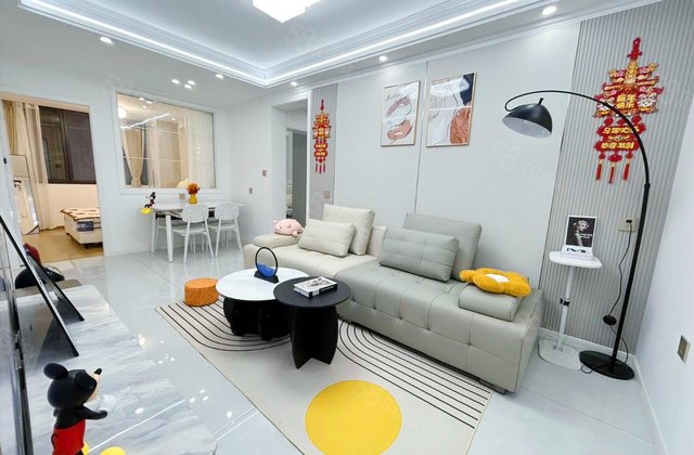 战旗社区3室2厅66㎡85万二手房图片