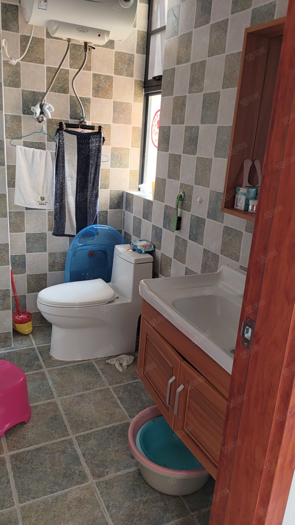 水晶公园3室1厅1卫86.82㎡南55万