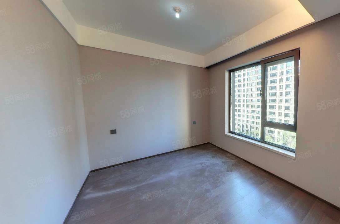 長安和璽4室2廳2衛(wèi)146.62㎡南北1190萬