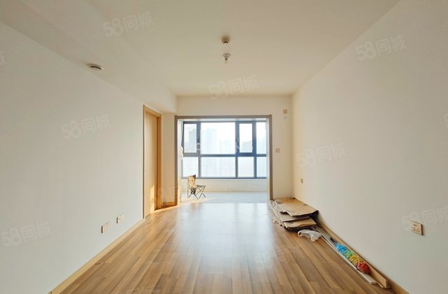 中国铁建万科翡翠国际3室2厅98.08㎡145万二手房图片