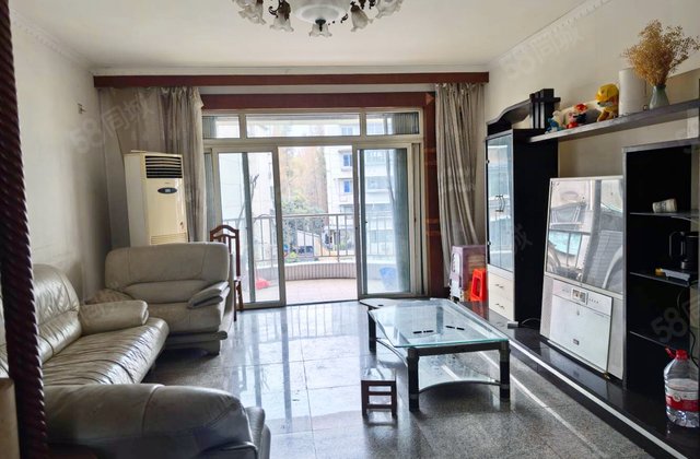 棕东小区4室2厅159.38㎡270万二手房图片