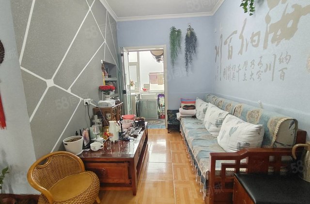 紧邻一中外国语 文轩本部 精装修两室 满五