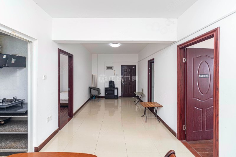 地铁口象峰新苑居家大四房电梯高层前后无遮挡