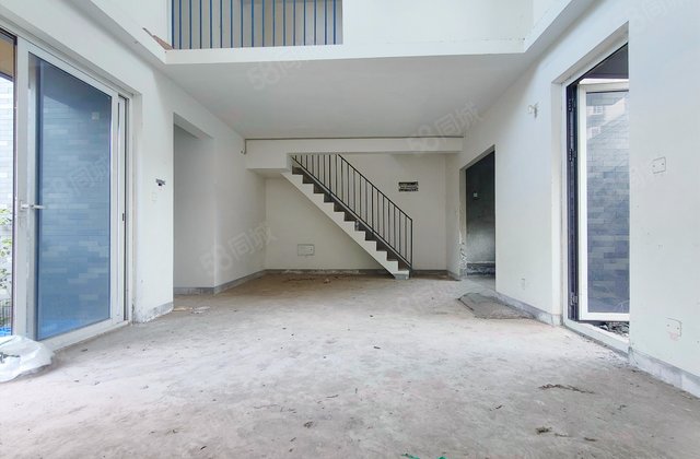 恒大云湖上郡花溪洲1组团3室1厅117㎡118万二手房图片