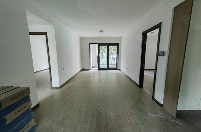 万科城城璟3室2厅102㎡56万二手房图片