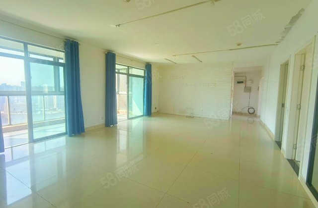 新城新世界4室2厅162.64㎡135万二手房图片