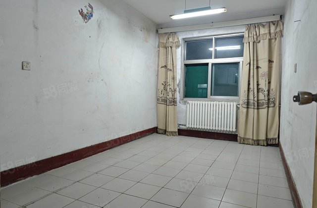 看房随时 双力小区(北区1 14号楼) 中间好楼层 看房方便