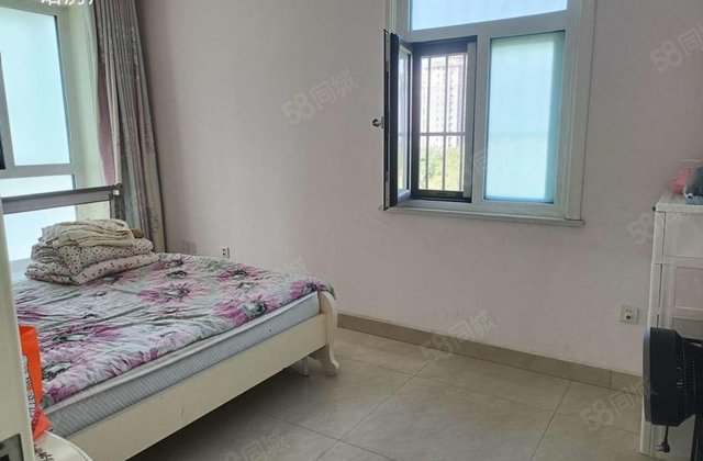 眼科医院柳泉花园，94平48万，凤凰楼层，急售免大税湖北小区