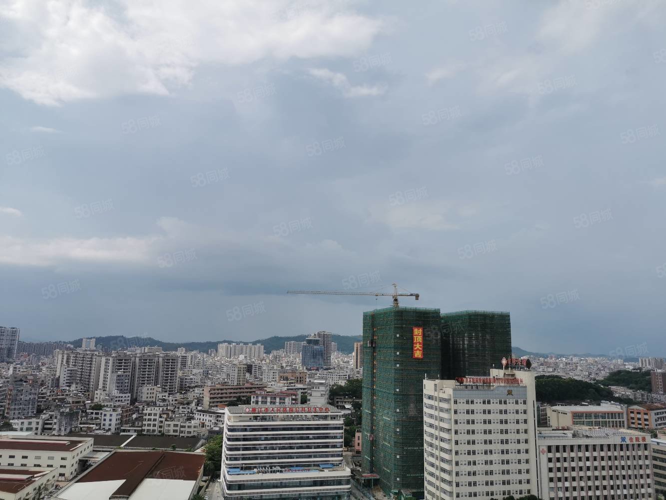 鼎盛花园4室2厅2卫99.6㎡东北90万