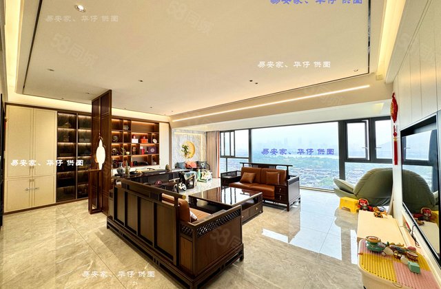 华侨城天鹅湖4室2厅220.79㎡538万二手房图片
