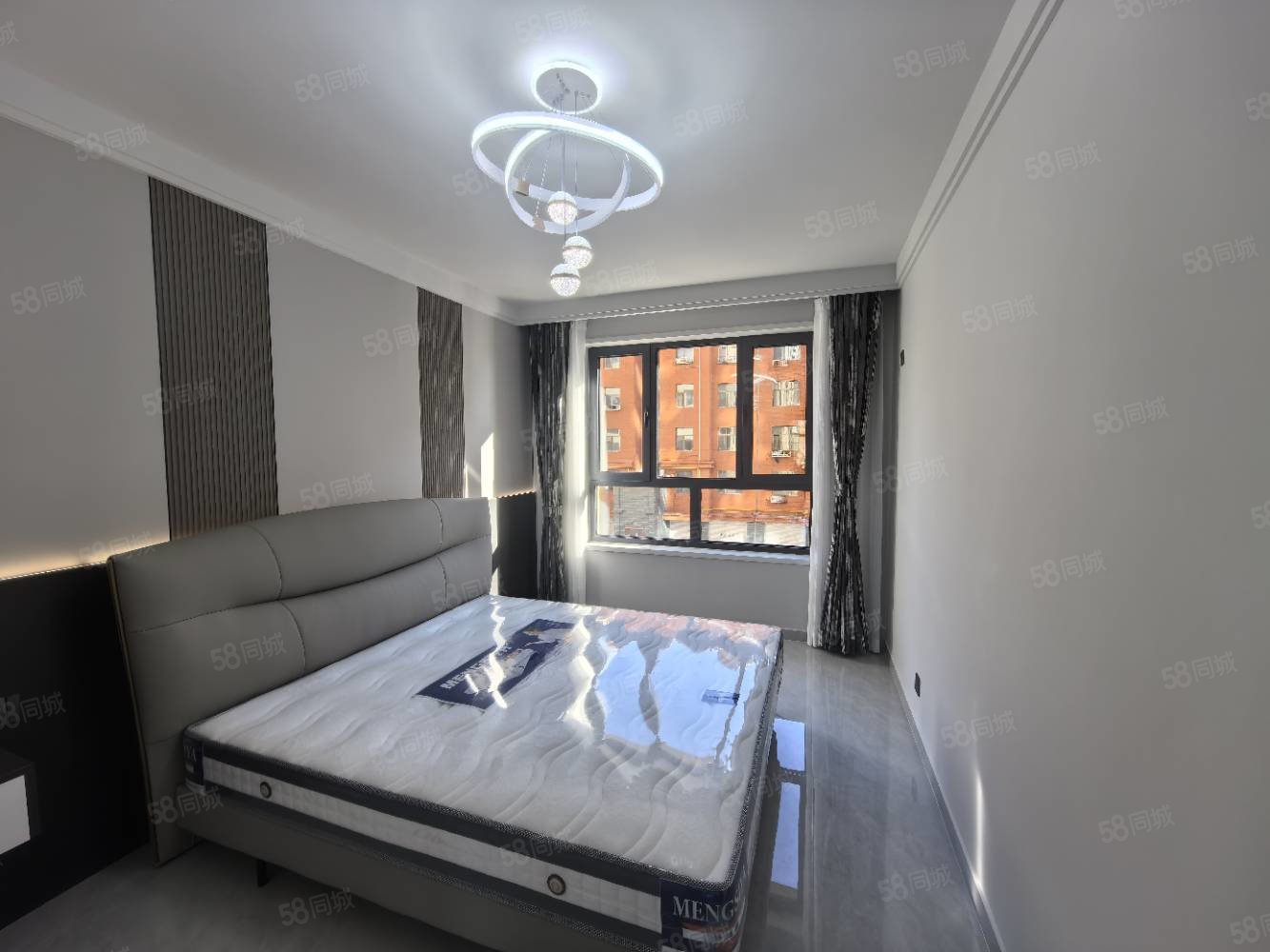 方悦名都3室2厅2卫141㎡南北89.5万