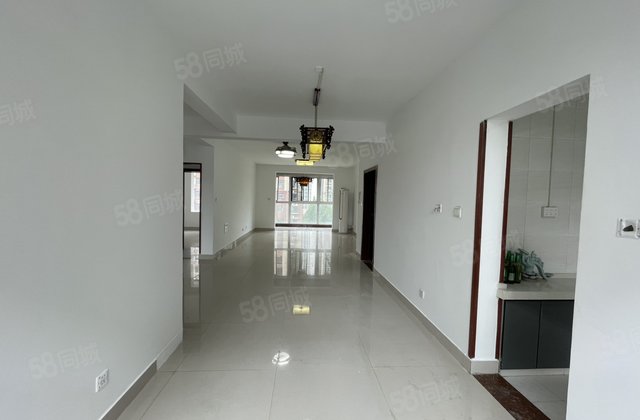 书香东郡，140平123万，免大税送车位储藏室