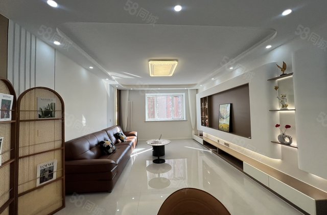 风帆(一区)3室2厅132㎡83万二手房图片