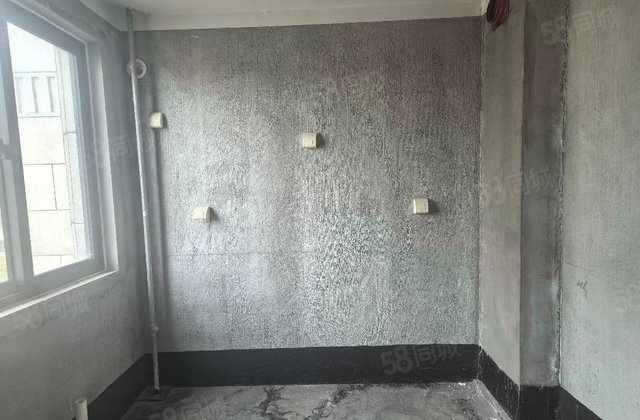 瘦西湖花园4室2厅145㎡155万二手房图片