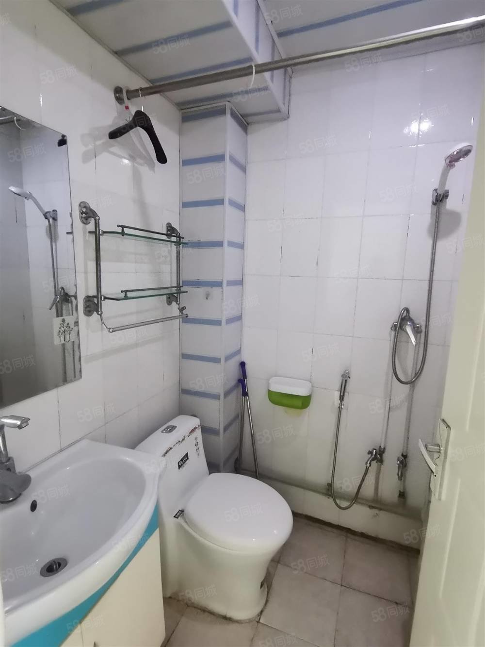 友好花园3室2厅1卫93㎡南北22万