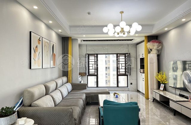 水晶兰天4室2厅135.98㎡144.8万二手房图片