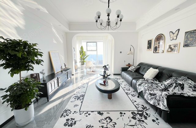 玺龙湾3室2厅114.28㎡126万二手房图片