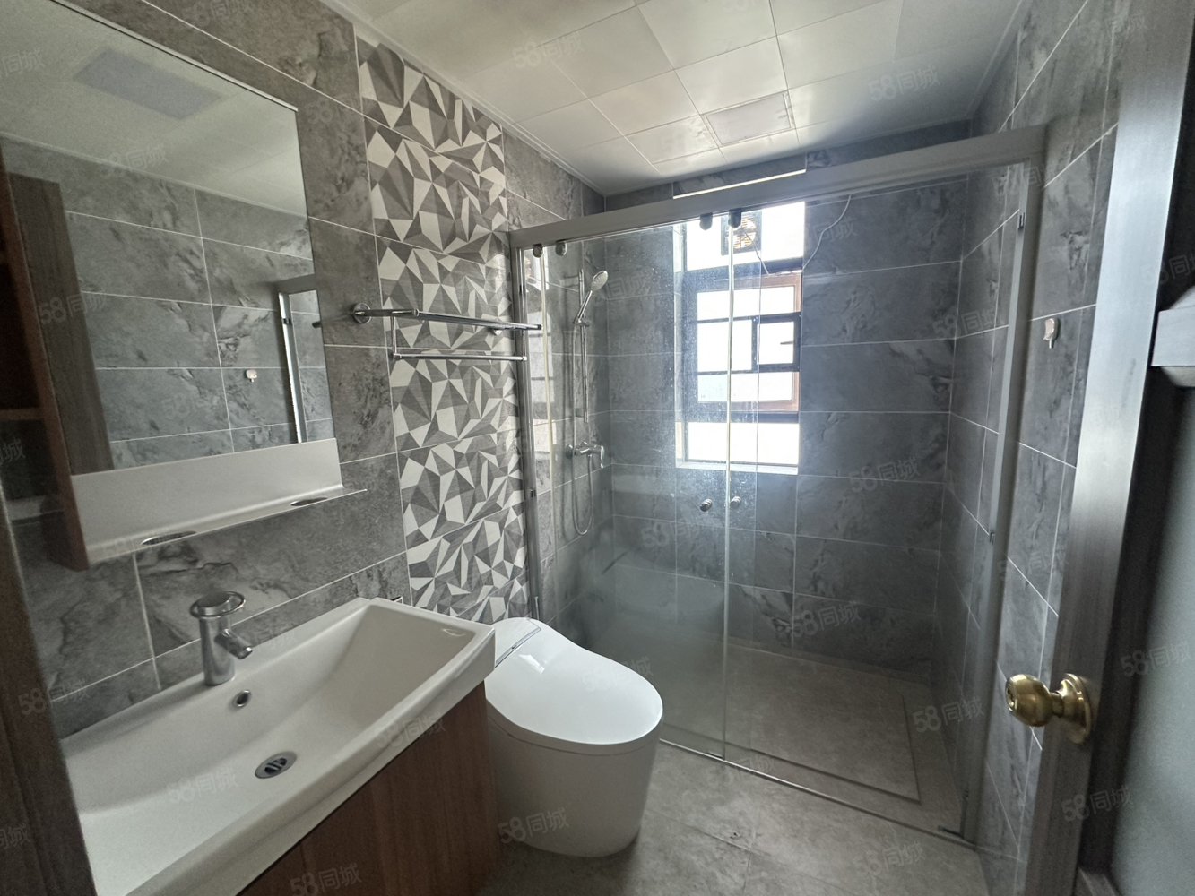 碧桂园天玺湾4室2厅2卫148㎡南北195万