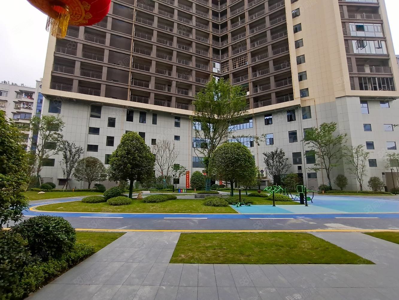 富华里4室2厅2卫132㎡南北90.8万